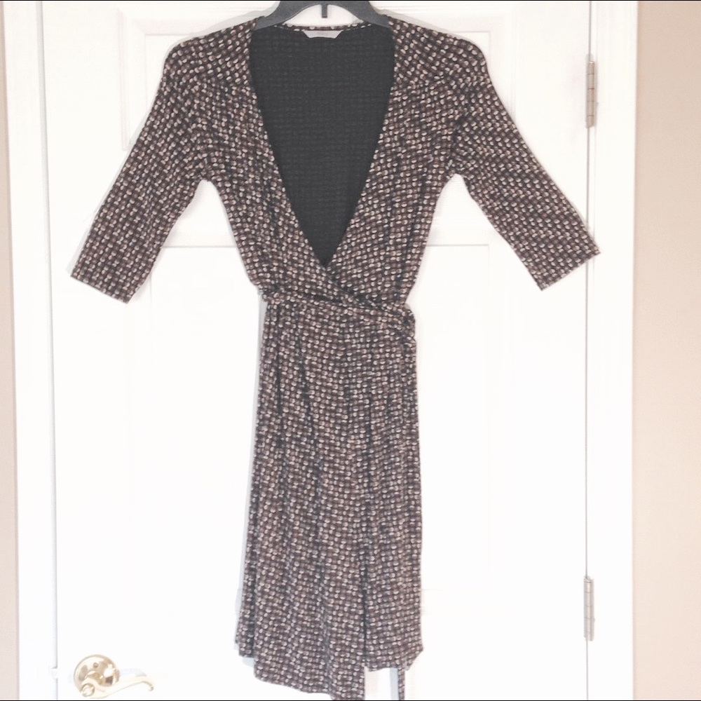 🤎 Marks & Spencer brown/white pattern wrap dress | self-tie | sustainable style